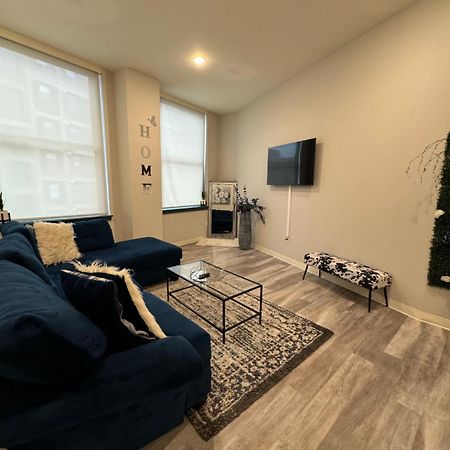 Beautiful Condo/Rooftop Patio With Free Parking Cleveland Eksteriør billede