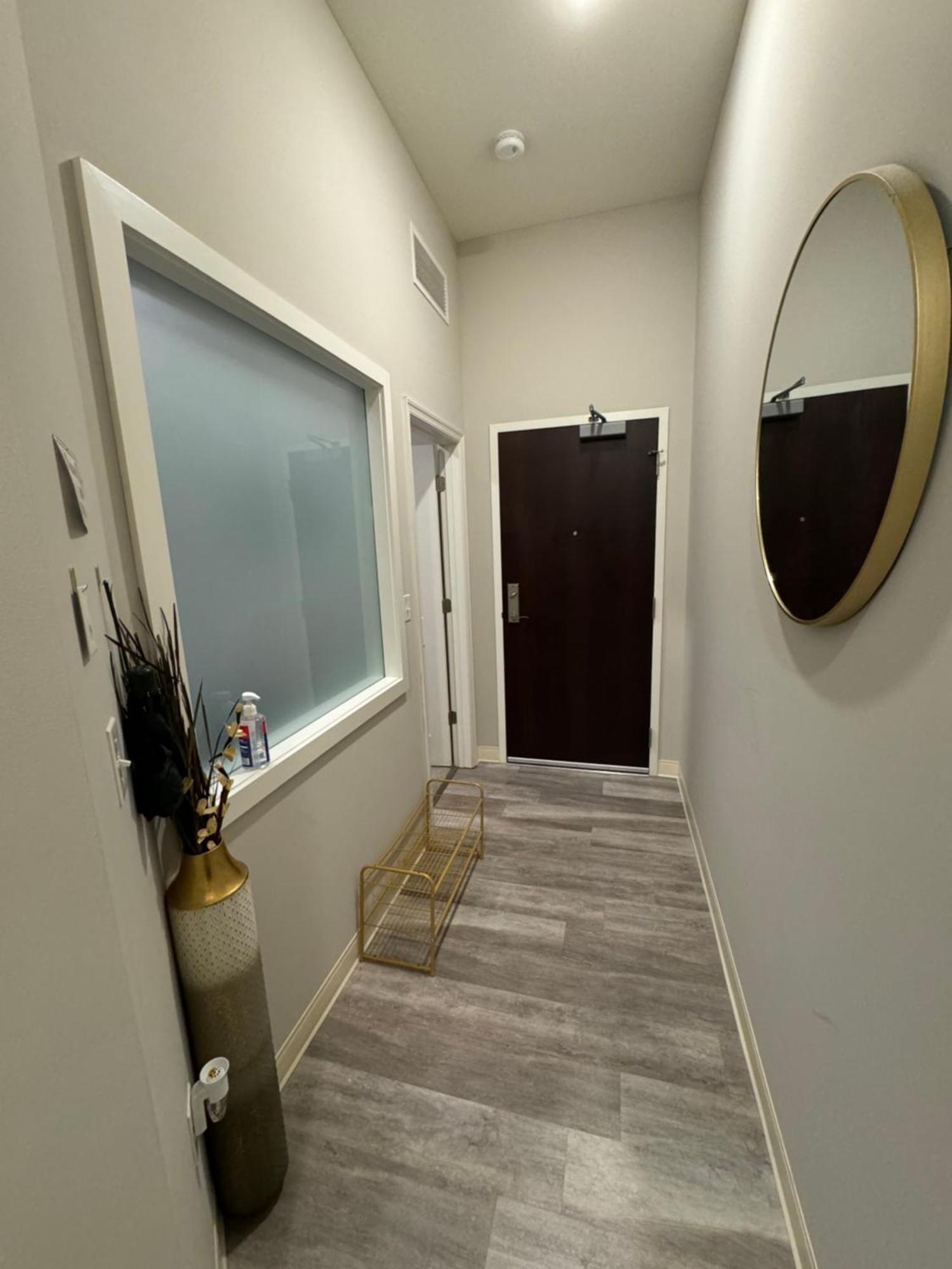 Beautiful Condo/Rooftop Patio With Free Parking Cleveland Eksteriør billede